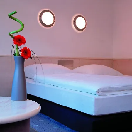 Hotel Ferrotel - Partner Of Sorat