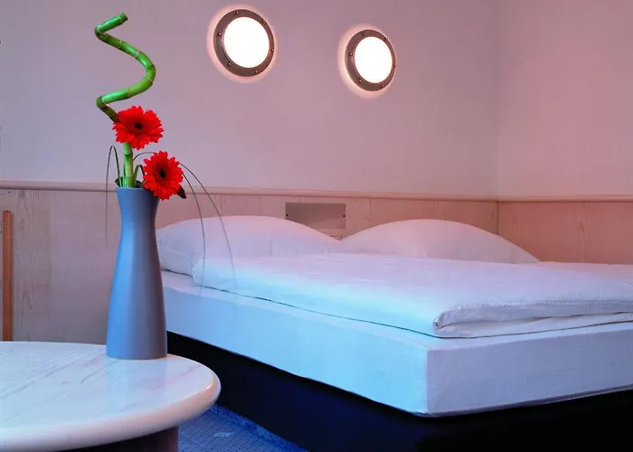 Hotel Ferrotel - Partner Of Sorat